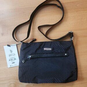 Baggallini All Around Crossbody MM, NWT